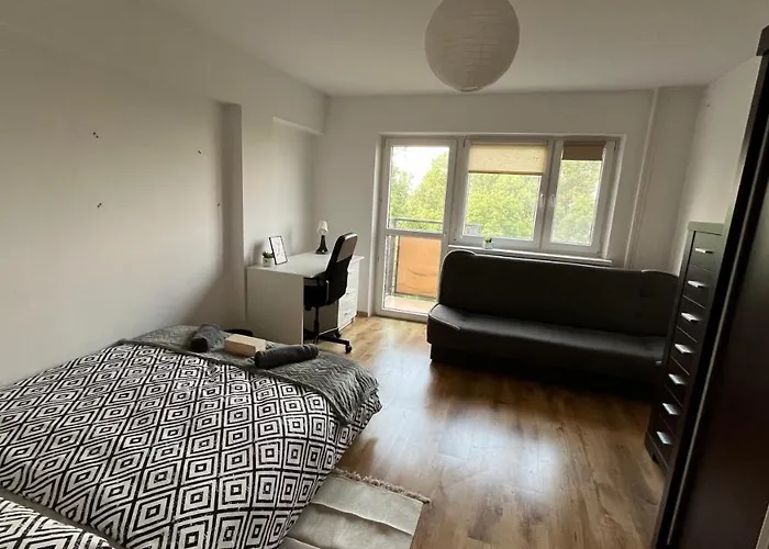 Cozy - View وارسو